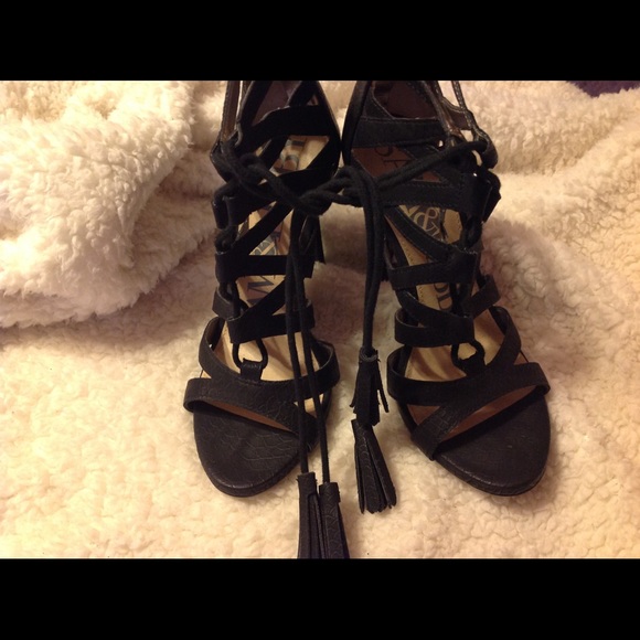 SIMPLY SEXY STILETTOS - Picture 7 of 9